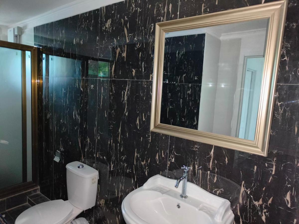 Alpha & Omega Apartment Seychelles Beau Vallon  Esterno foto