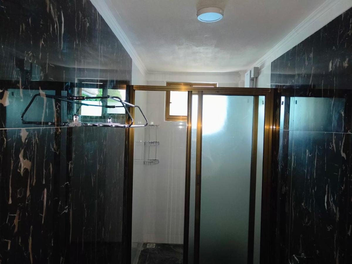 Alpha & Omega Apartment Seychelles Beau Vallon  Esterno foto