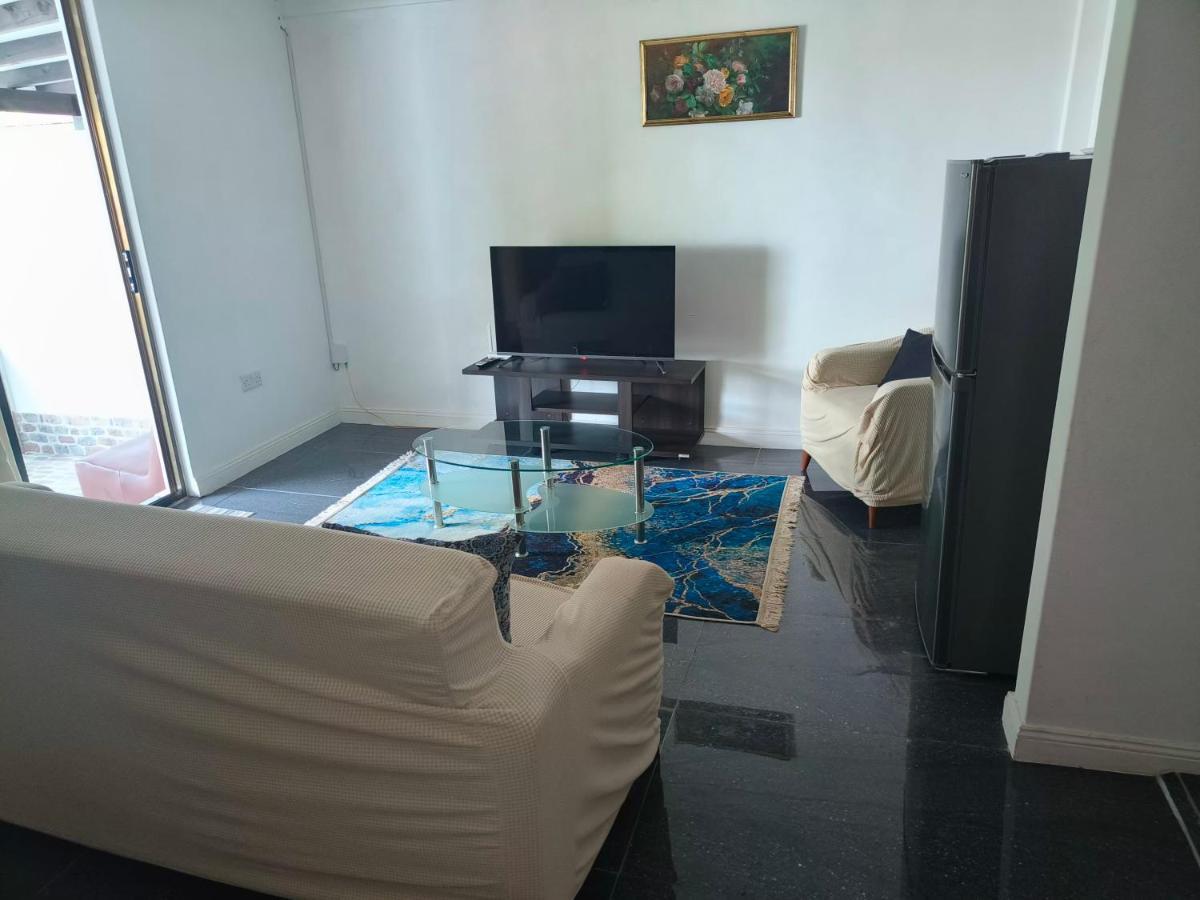 Alpha & Omega Apartment Seychelles Beau Vallon  Esterno foto