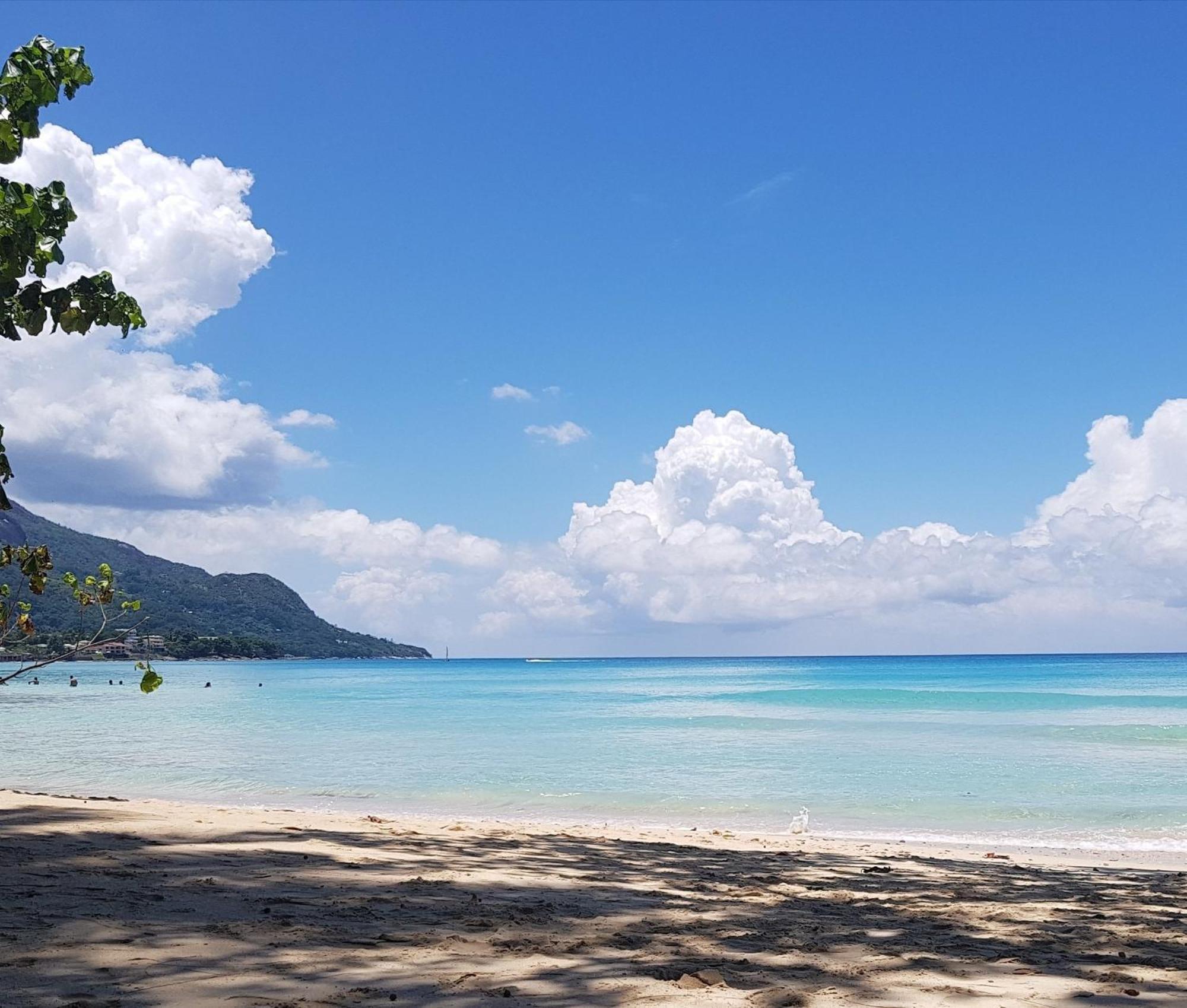 Alpha & Omega Apartment Seychelles Beau Vallon  Esterno foto